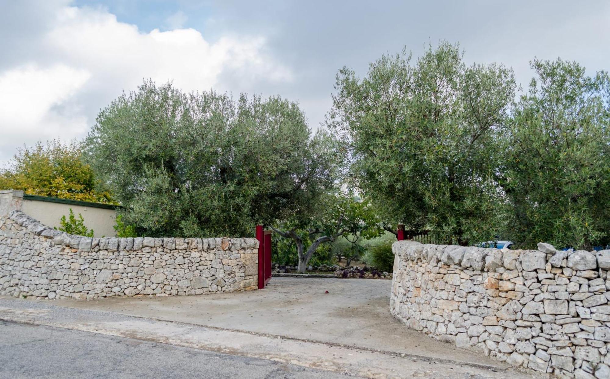 Masseria Trulli Bruni 洛科罗通多 外观 照片