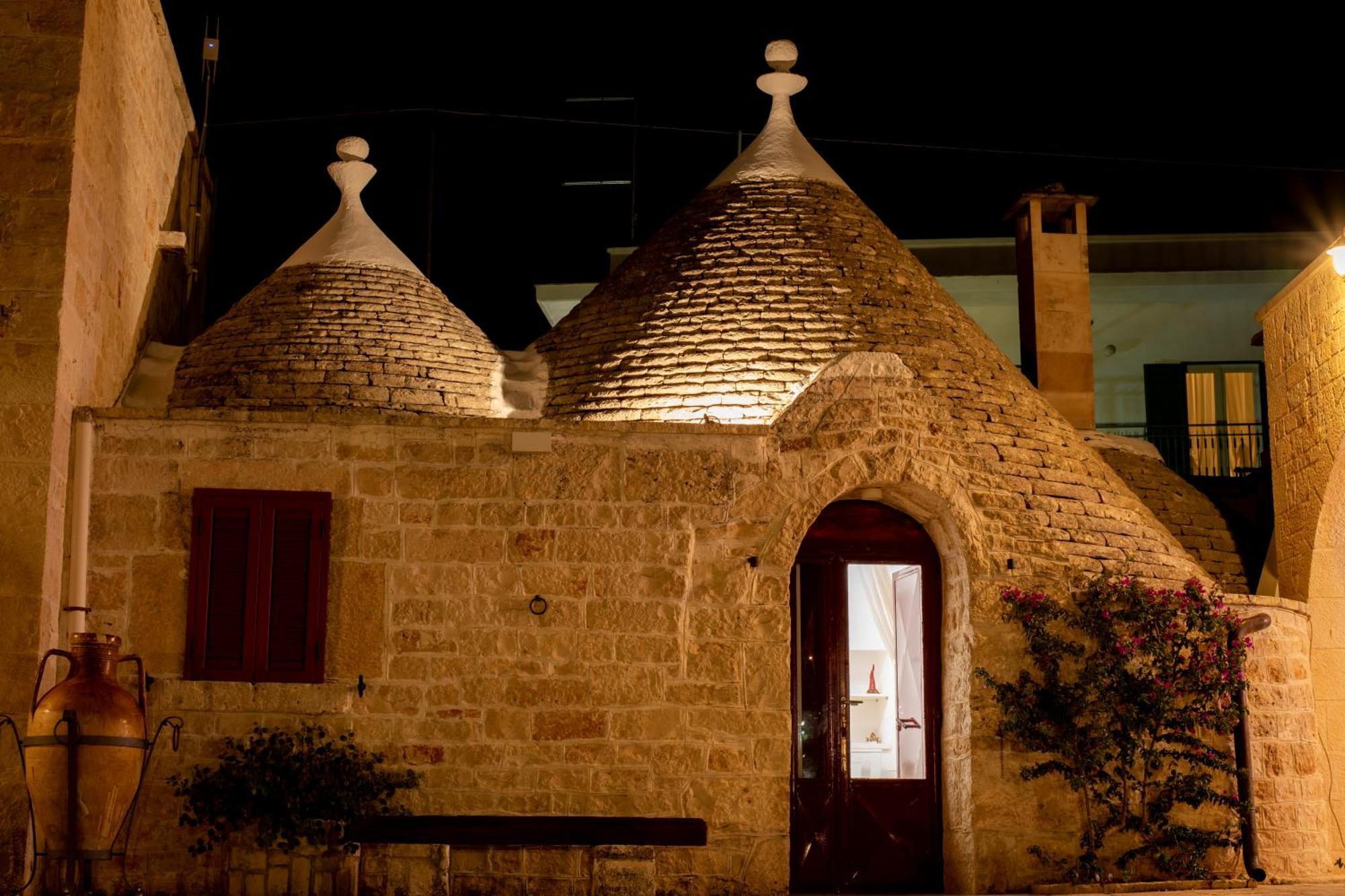 Masseria Trulli Bruni 洛科罗通多 外观 照片